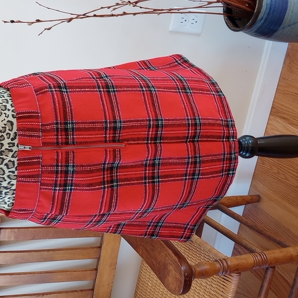 No Boundaries Junior's Plaid Flannel Mini Skirt Size:XL Color: Red, Black NWT - Picture 3 of 7